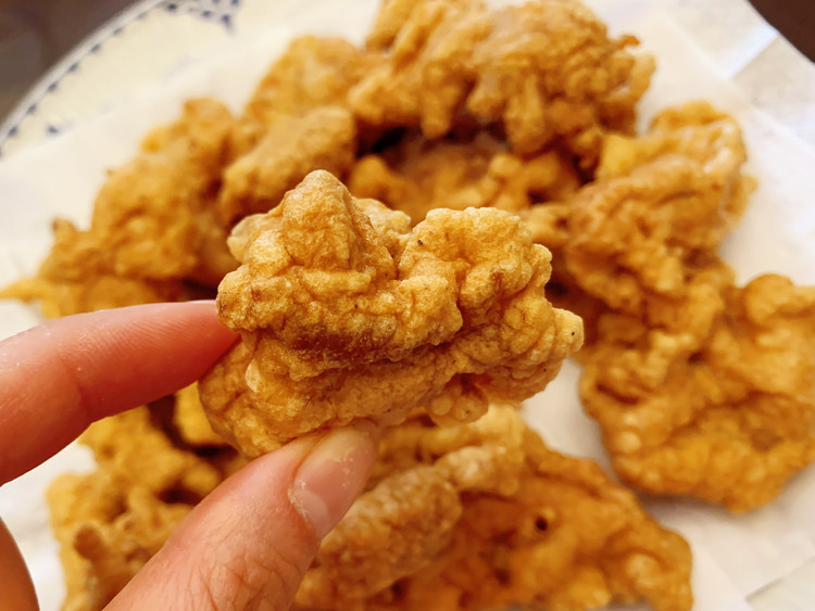 香喷喷 软乎乎的老家炸酥肉的做法