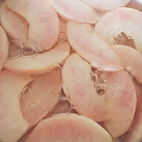 夏日特饮 蜜桃苏打的做法图解1