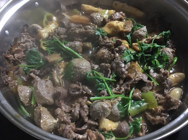 三汁牛肉焖锅的做法