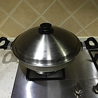 皇后锅美味-原汁原味的红烧肉的做法图解1