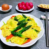 #刘畊宏女孩减脂饮食#芦笋胡萝卜炒蛋的做法图解13