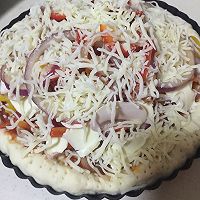 腊肠肥牛口蘑彩椒至尊披萨的做法图解10