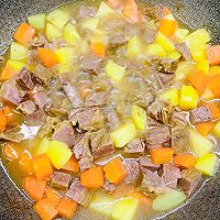 #福临门 福星高照#土豆牛肉盖浇饭的做法图解16