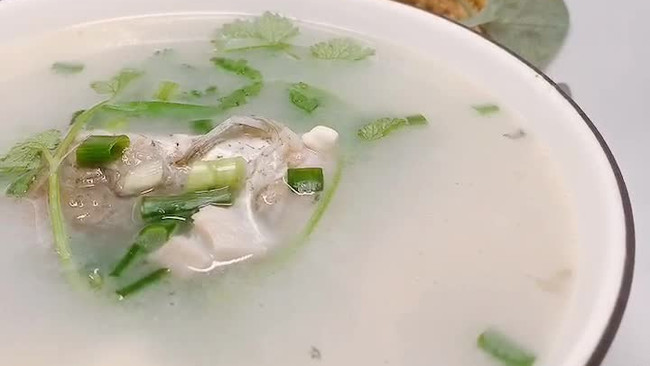 健康喜乐奶白鲫鱼豆腐汤的做法