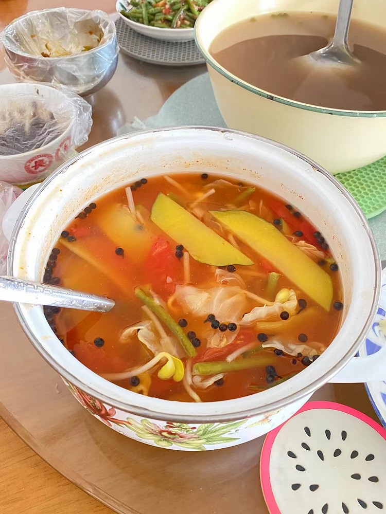 黔东南凯里素酸汤的做法