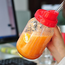 【Oster Office快打系列】补充体力 柳橙蔬果汁