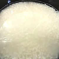 #父亲节，给老爸做道菜#自制麻辣肠做的煲仔饭的做法图解12