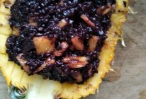 黑米菠萝饭的做法