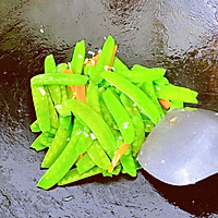 #不容错过的鲜美滋味#荷兰豆炒牛柳的做法图解6