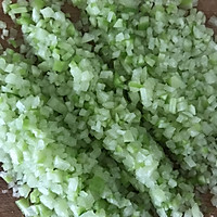 鸡肉萝卜丸子汤的做法图解3