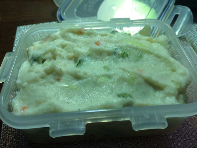 深夜食堂之土豆泥沙拉的做法图解4