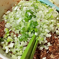 羊肉胡萝卜千层肉饼的做法图解5