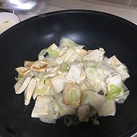 简单但好吃的葱炒豆腐的做法图解8