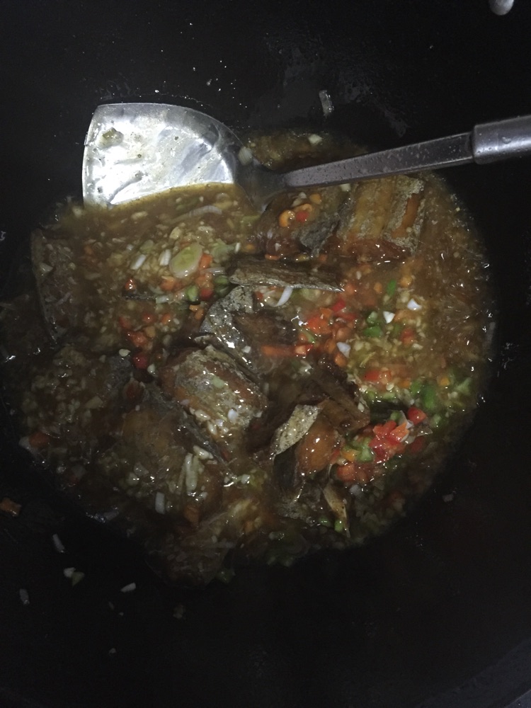 糖醋带鱼的做法图解7