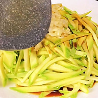 白灼西葫芦的做法图解5