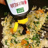 #年在一起 鲜才够味#鲍汁蚝油炒饭的做法图解5