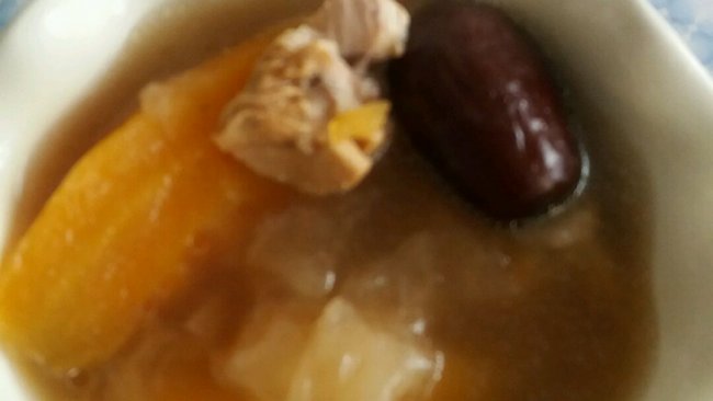 木瓜银耳排骨汤的做法