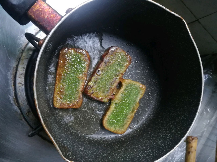 炸青水年糕（新年特色）的做法