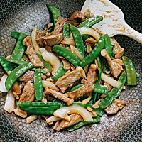 美味减脂餐！荷兰豆炒牛肉的做法图解8