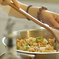 【微体兔菜谱】小熊咖喱饭丨夏天让你食欲大增的暖心料理的做法图解4