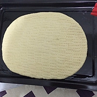 火腿培根虾仁披萨的做法图解3