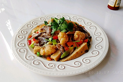 蚝汁菇肉烩豆腐