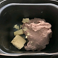香葱肉松紫薯辫子面包的做法图解3