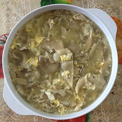 鸡蛋蘑菇汤