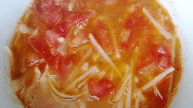 超级下饭——番茄土豆汤的做法