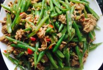 四季豆炒肉的做法