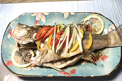 柠檬鲈鱼