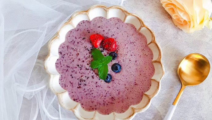 超健康巨美味高颜值的酸奶蓝莓藜麦糊糊