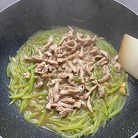 #下饭红烧菜#莴笋炒肉丝的做法图解12