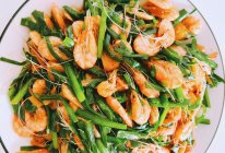 河虾炒韭菜的做法