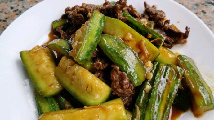丝瓜炒牛肉
