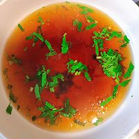 #给年味整点鲜的#一口就爱上!鲍汁鲅鱼馄饨!的做法图解13