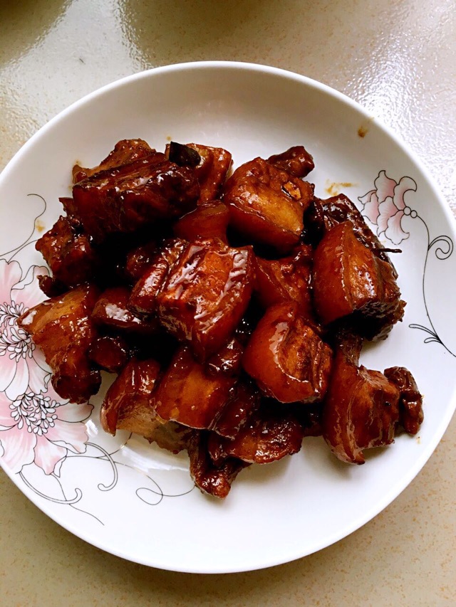 妈妈的红烧肉的做法图解3