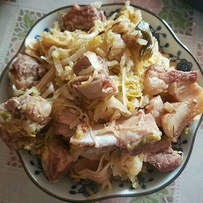 酸菜千叶炖排骨