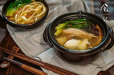 电饭煲炖鸡汤｜日食记