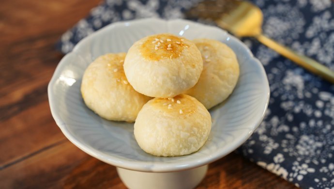 中秋月饼【芝麻肉松苏式月饼】