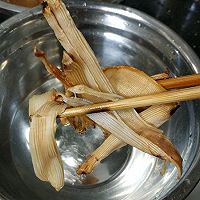 沙虫干响螺片汤的做法图解13