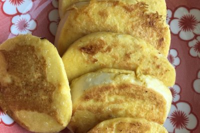 蛋香煎馒头片