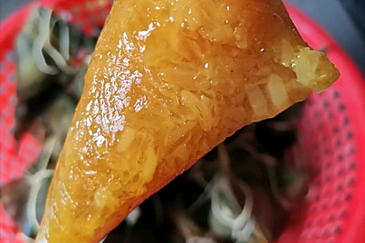香韧软糯的碱水粽