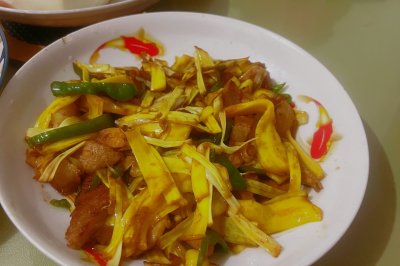 菠萝蜜丝炒肉