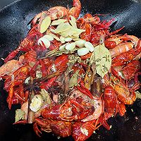 #让宝贝爱上每一顿饭#简单的油焖大虾（小龙虾基围虾）的做法图解4