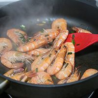 #流感季饮食攻略#高蛋白低脂肪的姜葱炒鲜虾的做法图解7