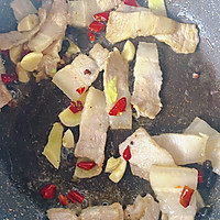 莲白回锅肉的做法图解4