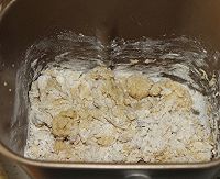 自家面粉也出好面包---『全麦餐包』的做法图解2
