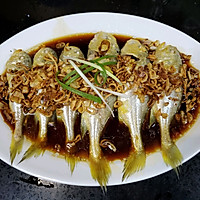 炸红葱头蒸黄皮头鱼的做法图解7