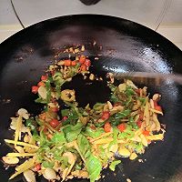 #西班牙橄榄中式创意菜#青橄榄炒猪肝的做法图解9